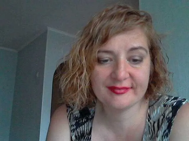 Live sex webcam photo for Perfectpam #275543669