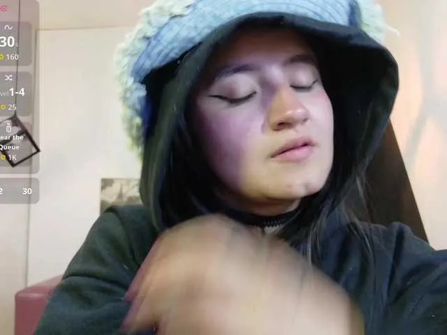 Live sex webcam photo for Perla-Teen #291638326