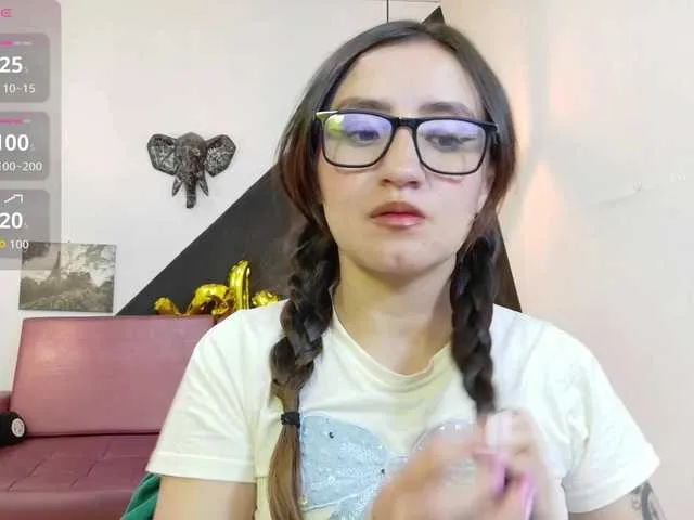 Live sex webcam photo for Perla-Teen #291734398