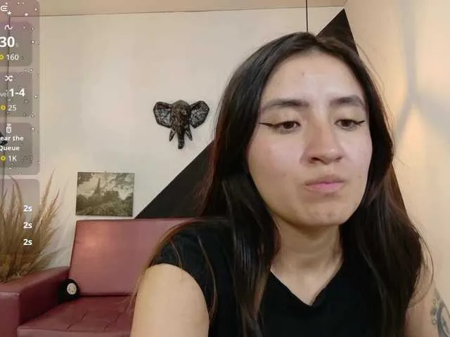 Live sex webcam photo for Perla-Teen #291856412