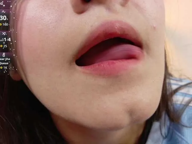 Live sex webcam photo for Perla-Teen #292175899