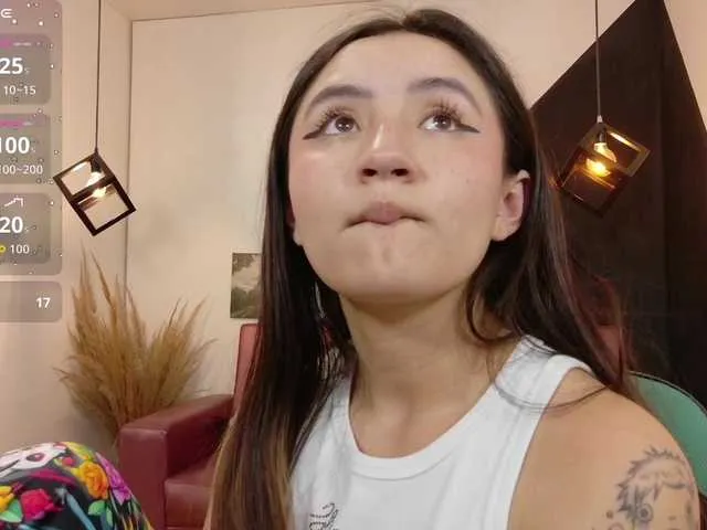 Live sex webcam photo for Perla-Teen #292217133