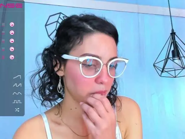 Live sex webcam photo for Perla-Watson #272879719