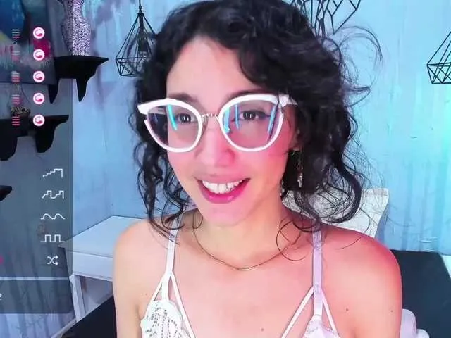 Live sex webcam photo for Perla-Watson #272971291