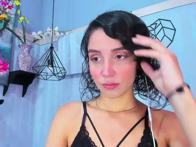 Live sex webcam photo for Perla-Watson #273077136