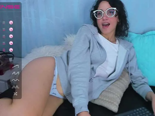 Live sex webcam photo for Perla-Watson #273221488