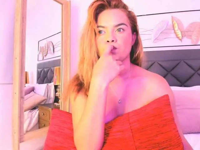 Live sex webcam photo for Perla-thompson #276386931