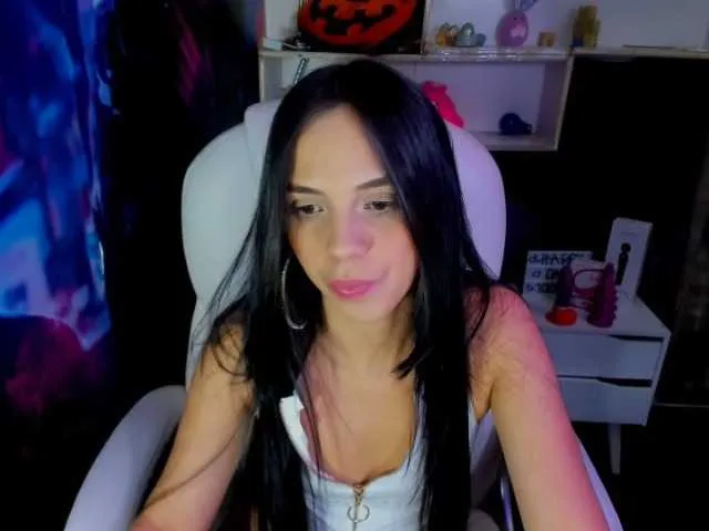 Live sex webcam photo for PerlaHotx #276584170