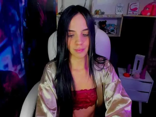 Live sex webcam photo for PerlaHotx #276829553