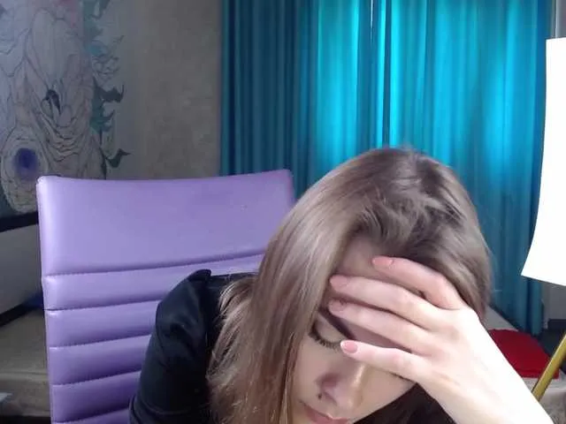 Live sex webcam photo for PerriLush #273291602