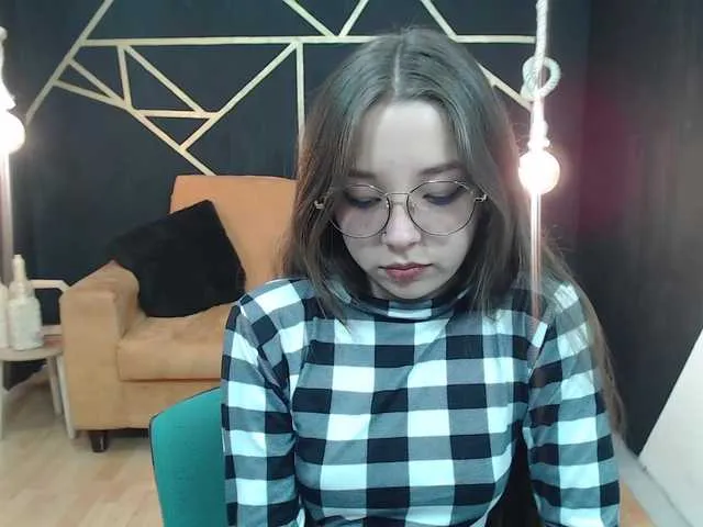 Live sex webcam photo for PersefoneRose #273054662