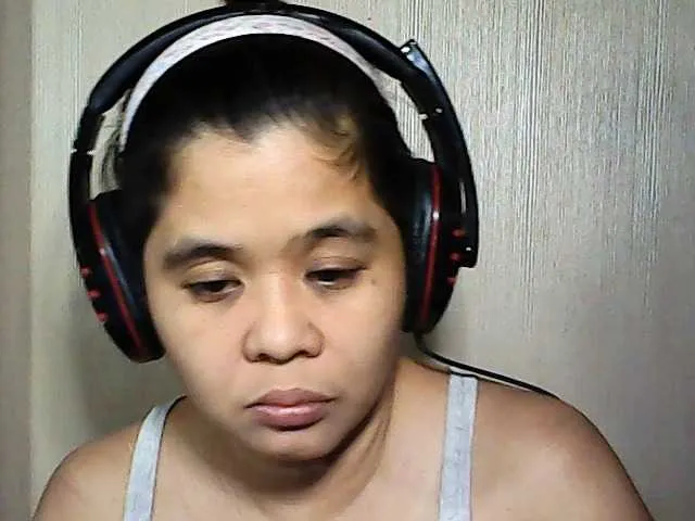 Live sex webcam photo for PervertJane18 #273875052