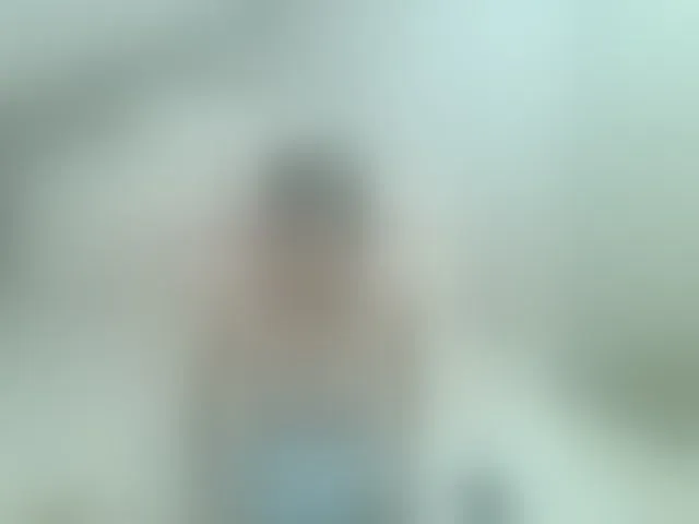 Live sex webcam photo for Pervertqueen #275824744