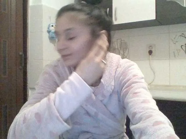 Live sex webcam photo for Pervertqueen #277597939
