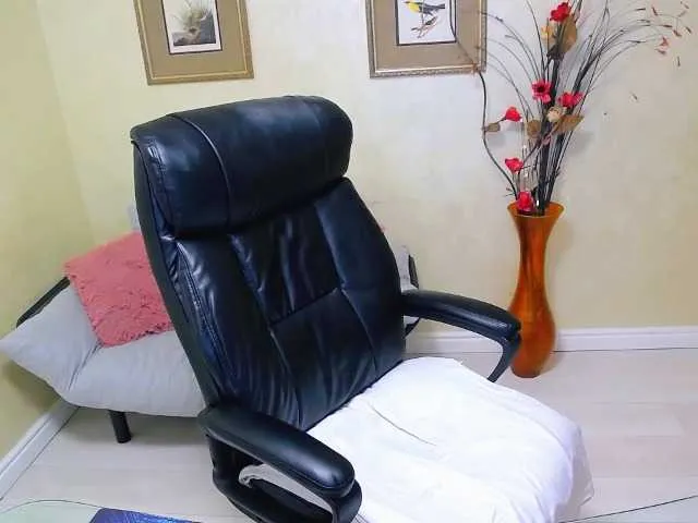 Live sex webcam photo for Pervertqueen #278097244