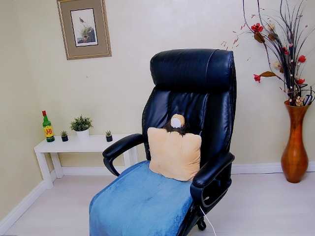 Live sex webcam photo for Pervertqueen #290737991