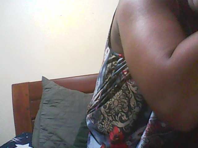 Live sex webcam photo for Petah-Schon #275652911