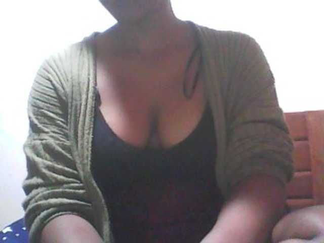 Live sex webcam photo for Petah-Schon #275660893