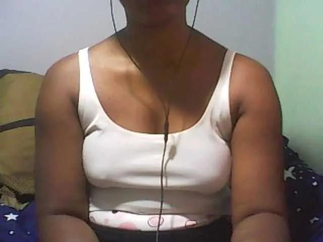 Live sex webcam photo for Petah-Schon #276527915