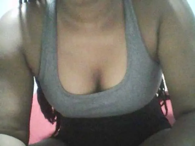 Live sex webcam photo for Petah-Schon #276716701