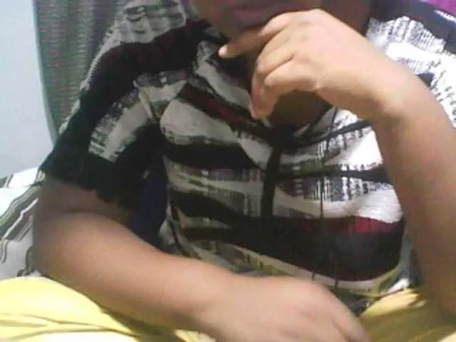 Live sex webcam photo for Petah-Schon #276990086