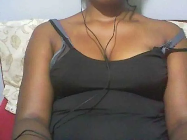 Live sex webcam photo for Petah-Schon #277046308