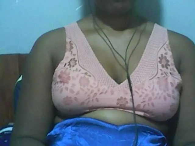 Live sex webcam photo for Petah-Schon #277064097