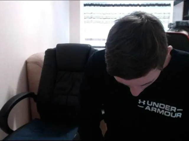 Live sex webcam photo for PeterAndJenda #272706740