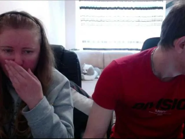 Live sex webcam photo for PeterAndJenda #273127054