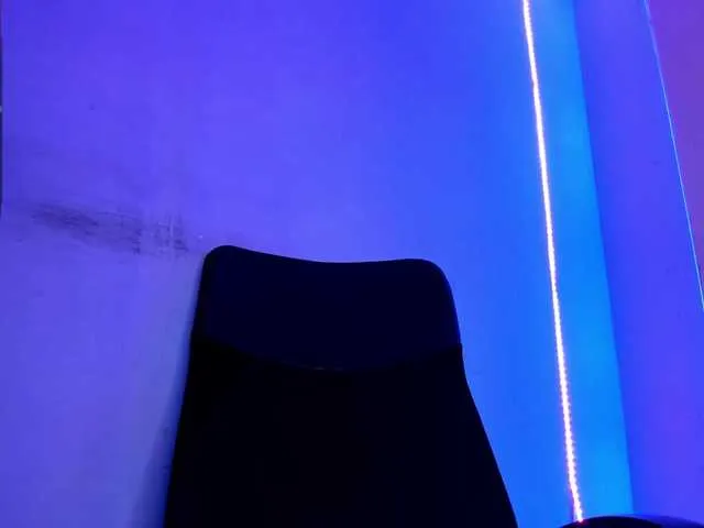 Live sex webcam photo for PetiteSofia #276776375