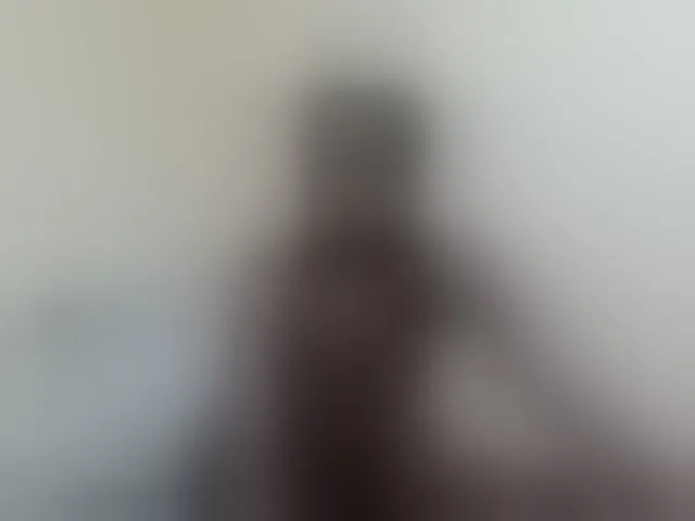 Live sex webcam photo for Petitebunni #293559297