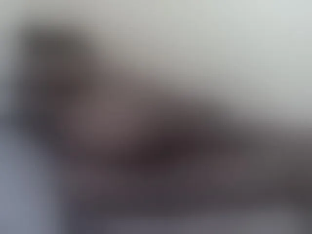 Live sex webcam photo for Petitebunni #293801759
