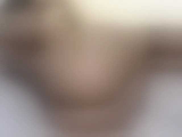 Live sex webcam photo for Petitebunni #293922585
