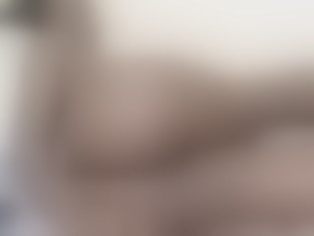 Live sex webcam photo for Petitebunni #294003373