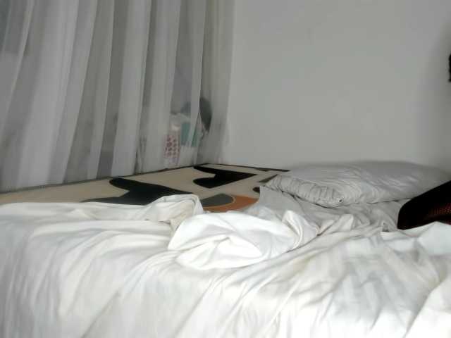 Live sex webcam photo for Petiteebony #291310567