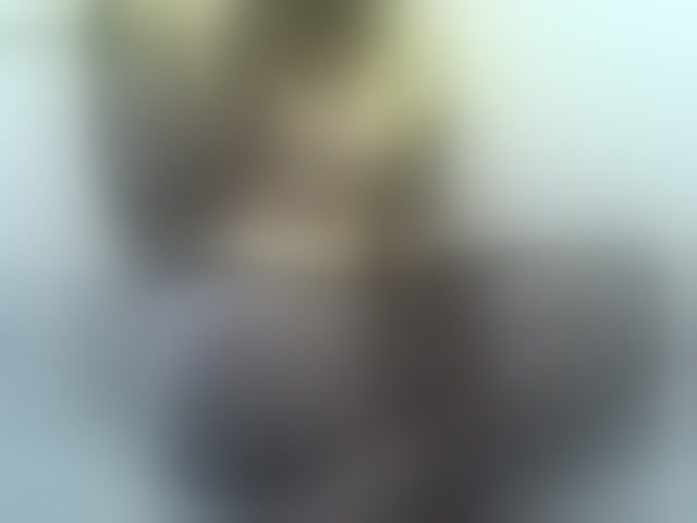Live sex webcam photo for Petitegal #294156105