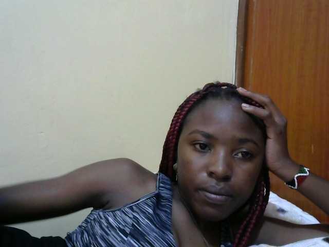 Live sex webcam photo for Petitepussie #291640968