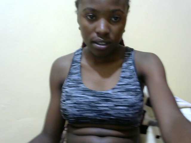 Live sex webcam photo for Petitepussie #291717802