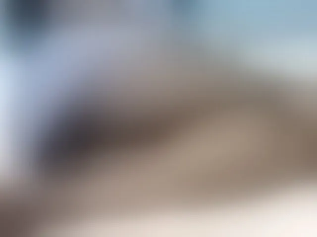 Live sex webcam photo for Petitetessy3 #293713533