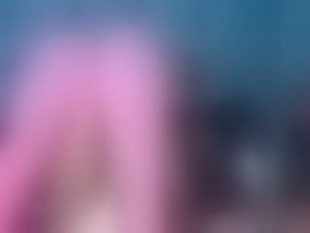 Live sex webcam photo for Petitlexxi #293782976