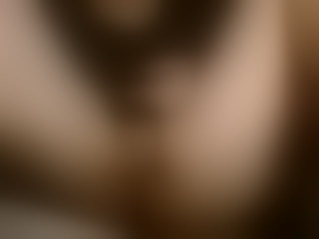 Live sex webcam photo for Petitoiseaucoquine #294215330