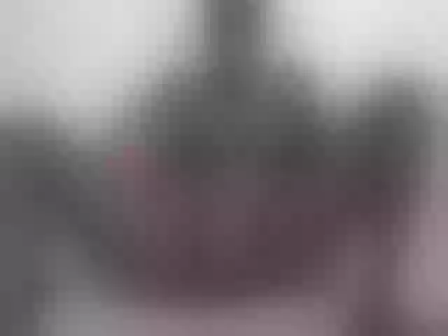 Live sex webcam photo for Pettite-Diofa #290578603
