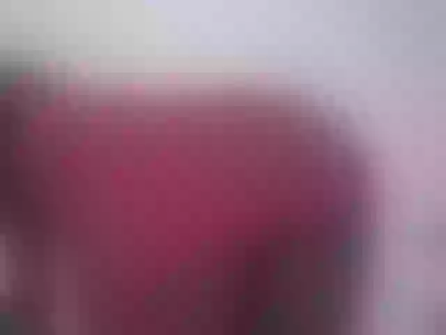 Live sex webcam photo for Pettite-Diofa #290857696