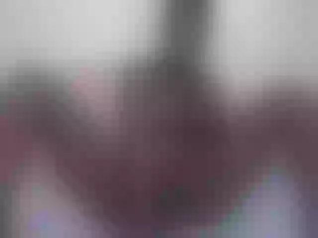 Live sex webcam photo for Pettite-Diofa #291395365