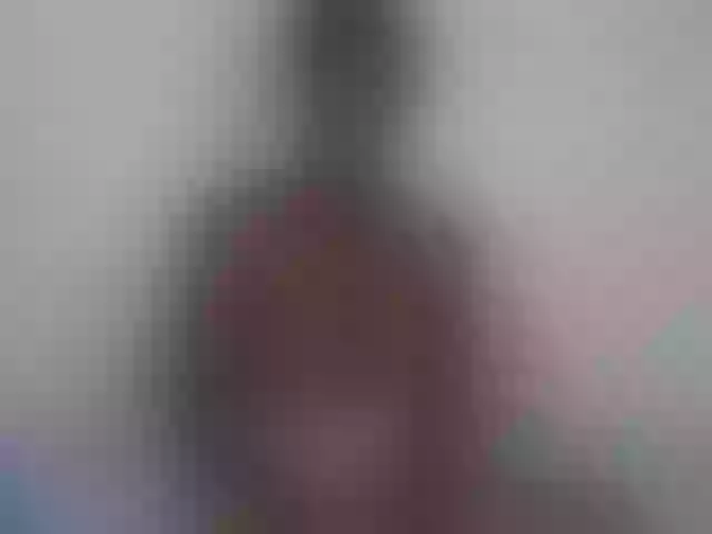 Live sex webcam photo for Pettite-Diofa #291875278