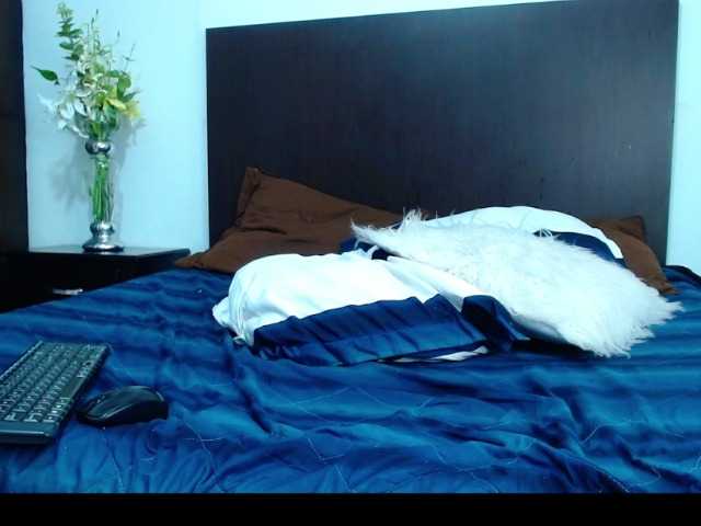 Live sex webcam photo for PeytonnBleh #273535461