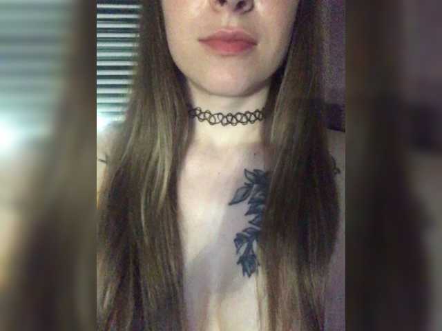 Live sex webcam photo for PhoeniXsweets #275810939