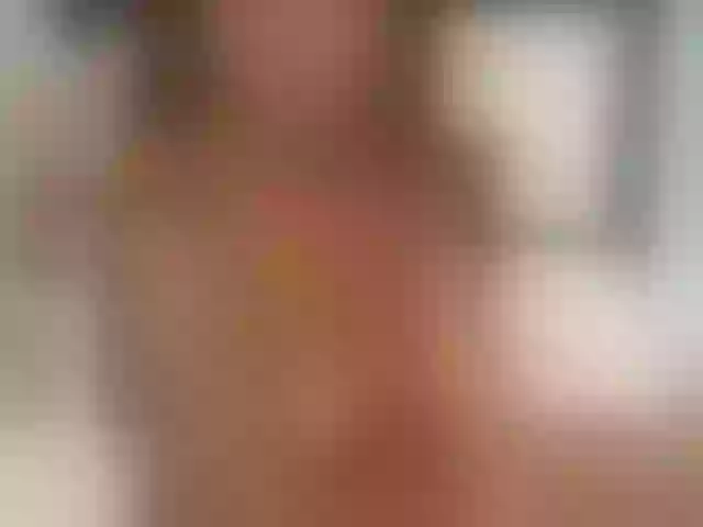 Live sex webcam photo for Pilyebony #273445890