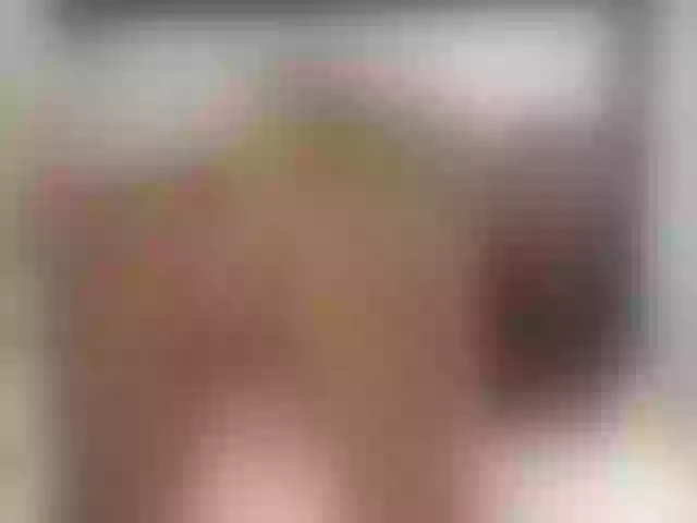 Live sex webcam photo for Pilyebony #273535600