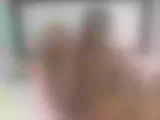 Live sex webcam photo for Pilyebony #273721256